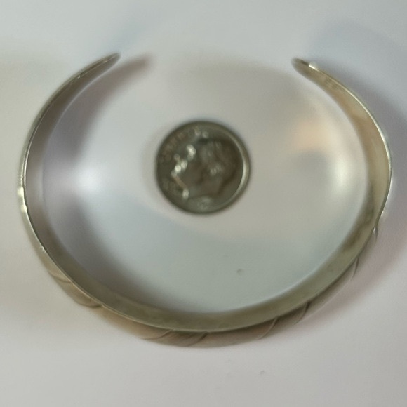 Vintage Sterling Silver Cuff Bracelet Mexico Taxco Signed TR-53 Brushed Shiny - Picture 7 of 9